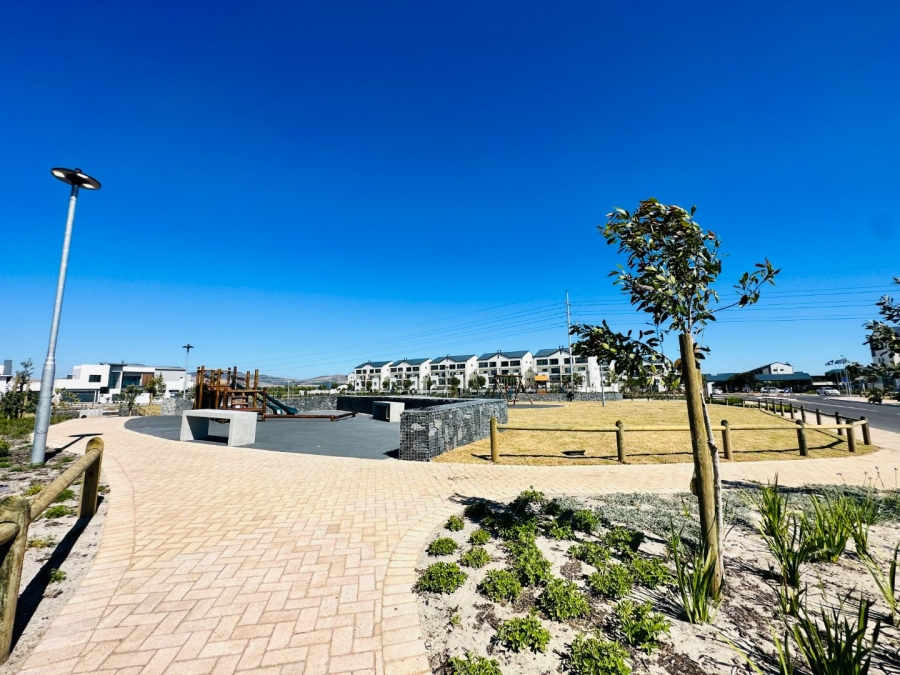 3 Bedroom Property for Sale in Sandown Western Cape